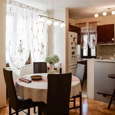 Apartment Mikella